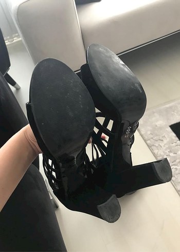 Siyah Bağcıklı Platform Topuklu Gotik Kadın Ayakkabı - Görsel 3