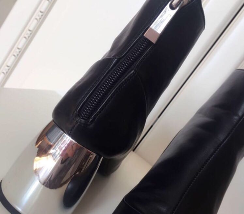 38 Beden Zara metal topuk bot