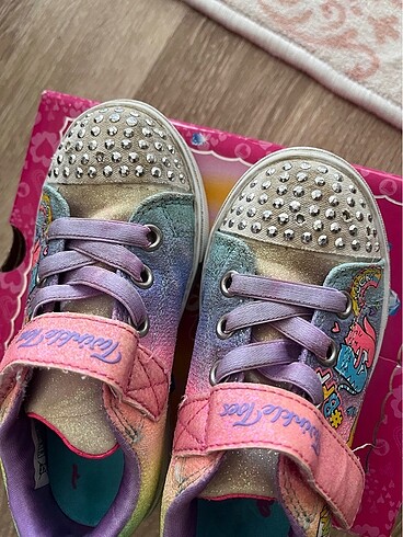 25 Beden Skechers ışıklı ayakkabı 25 no
