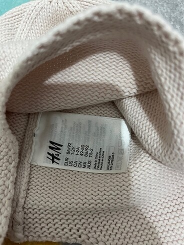 H&M H&M bere eldiven takım. Açık pudra rengi
