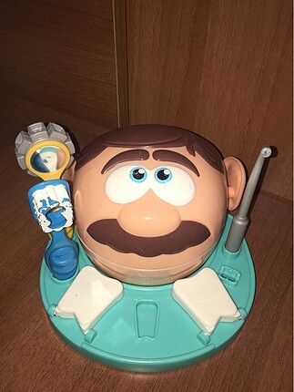 PLAY DOH DİŞÇİ OYUN HAMURU SETİ
