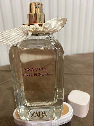 Zara Powdery Magnolia Parfüm