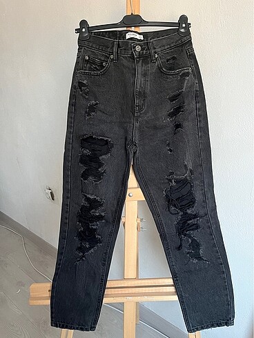 Pull and bear mom jean