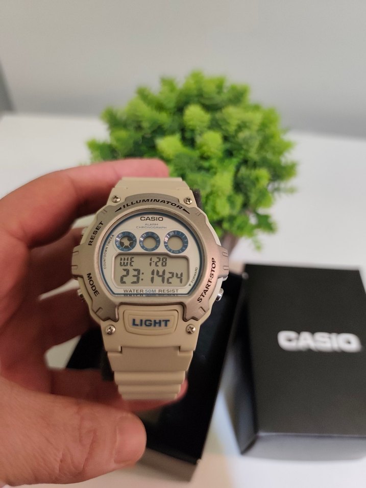 Orjinal Casio W214 HC Erkek Saat Krem Renk SIFIR - Görsel 3