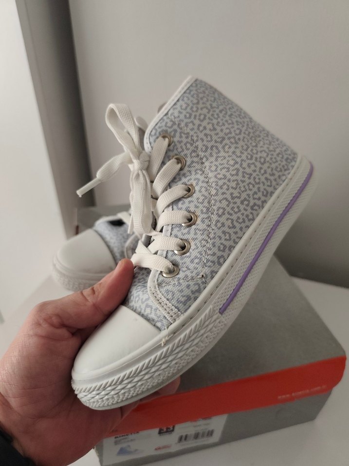 KINETİX CONVERSE KIZ ÇOCUK AYAKKABI 33 Numara - Görsel 4