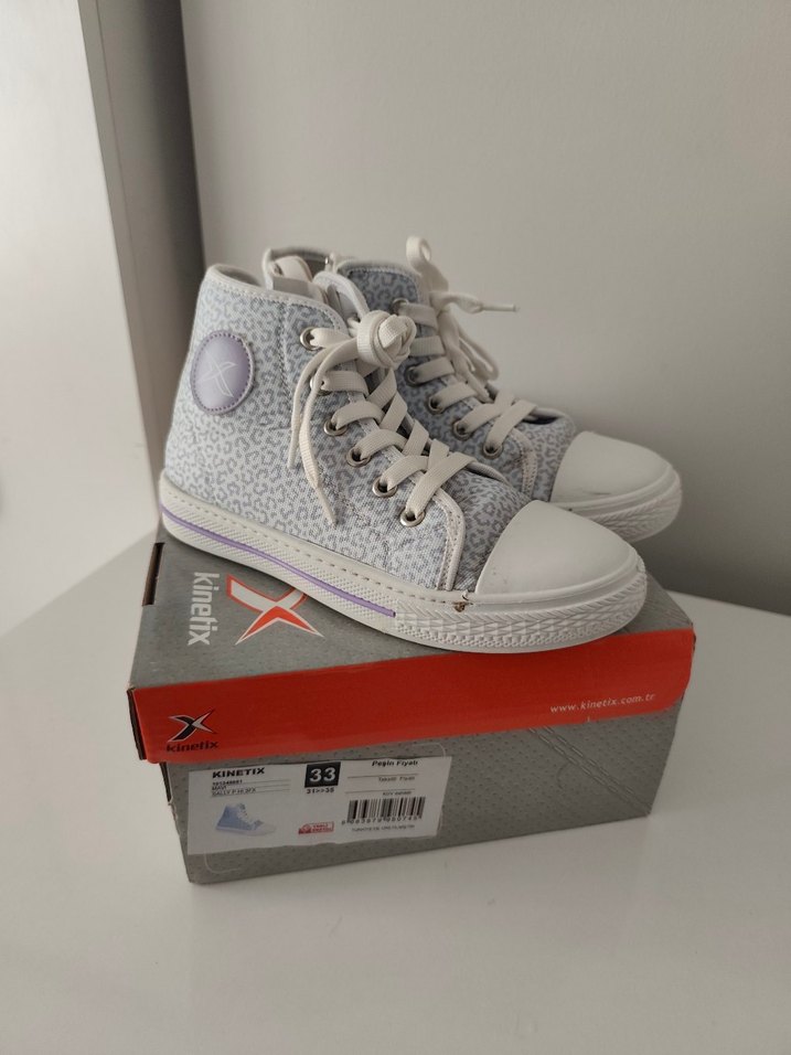 KINETİX CONVERSE KIZ ÇOCUK AYAKKABI 33 Numara - Görsel 2