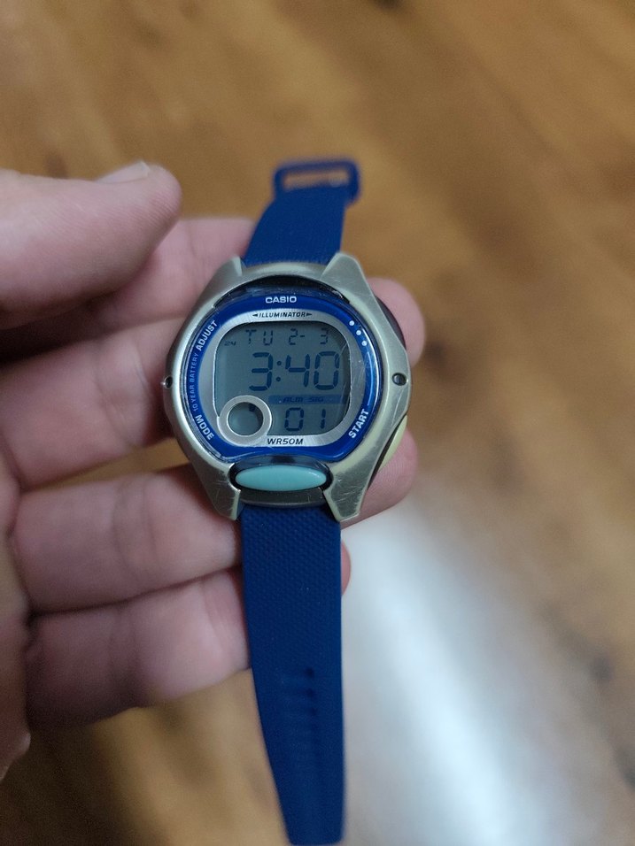 Orjinal Casio LW-200 Çocuk Saat - Görsel 5