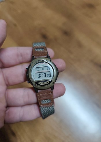Orjinal Casio LW-22H Erkek Çocuk Saat - Görsel 2
