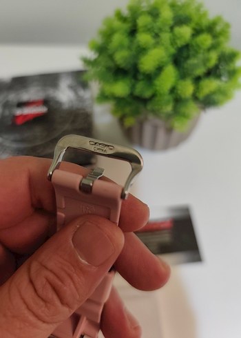 Orjinal CASIO G-SHOCK DW-5600 PEMBE HATASIZ - Görsel 11