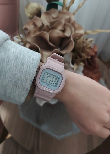 Orjinal CASIO G-SHOCK DW-5600 PEMBE HATASIZ - Görsel 5