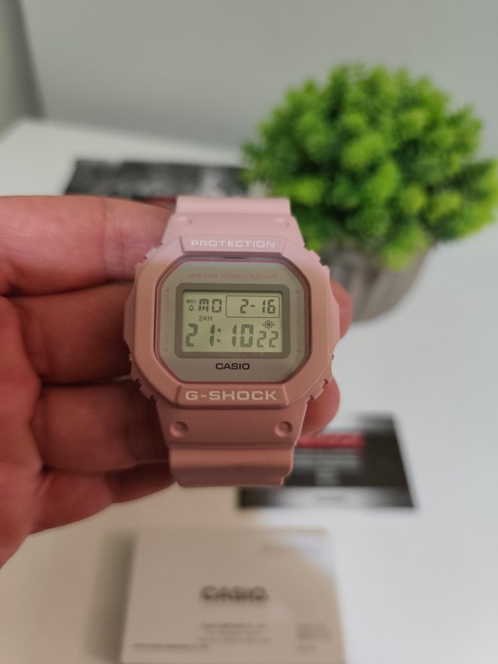 Orjinal CASIO G-SHOCK DW-5600 PEMBE HATASIZ - Görsel 3