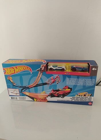 Beden HOT WHEEELS ACTİON DROP DOWN CHALLENGE SET METAL ARABALAR