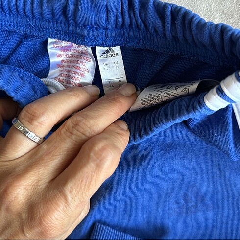 4 Yaş Beden mavi Renk Adidas eşofman takım