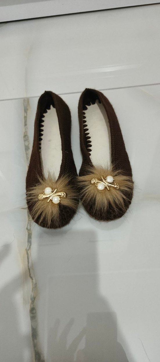 Kahverengi Kürklü Örgü Kadın Terlik - Görsel 2