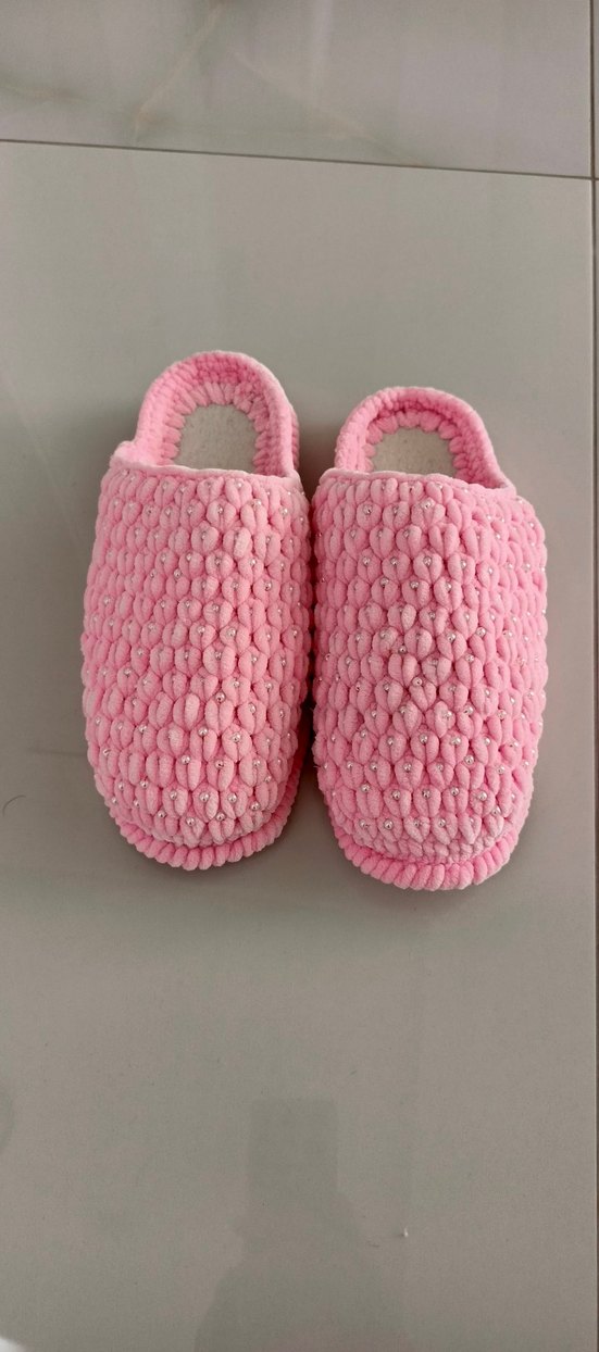 Pembe Örgü Kadın Ev Terliği - Görsel 2