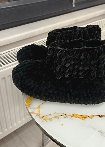 Kız Çocuk Siyah Örgü bot - Görsel 4