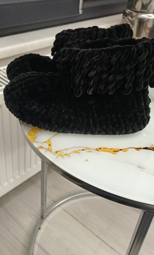 Kız Çocuk Siyah Örgü bot - Görsel 3