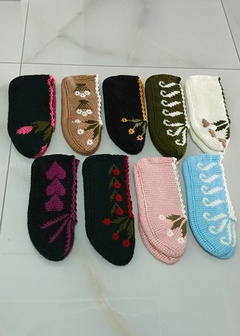 Nakışlı Örgü Kadın Ev Terlikleri - Görsel 2