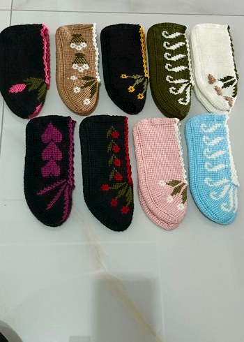 Nakışlı Örgü Kadın Ev Terlikleri - Görsel 5