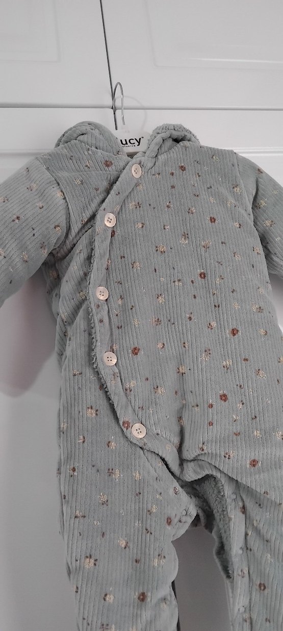 Gri Düğmeli Bebek Tulumu - Görsel 3