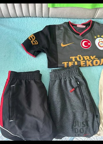 Sarı Adidas Kısa Kollu Erkek Spor Tişörtü - Görsel 11