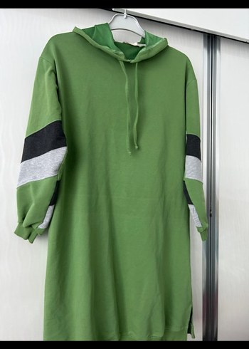 Uzun Kesim Yeşil Kadın Sweatshirt - Görsel 3