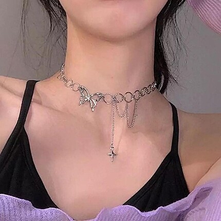 Kekebek Choker