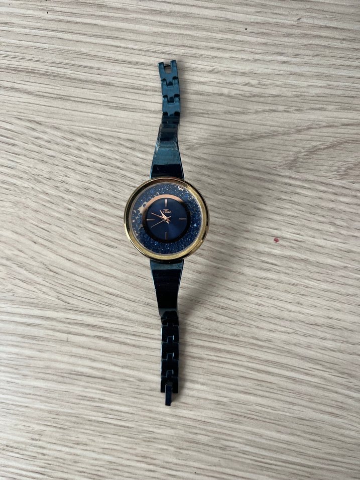 Koyu Renkli lacivert Altın Kadın Kol Saati - Görsel 3
