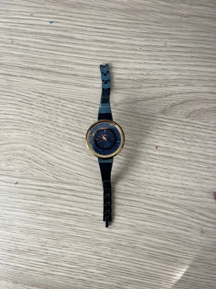 Koyu Renkli lacivert Altın Kadın Kol Saati - Görsel 4