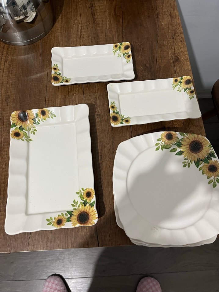 Ayçiçeği Desenli Beyaz Porselen Kahvaltı Seti - Görsel 3