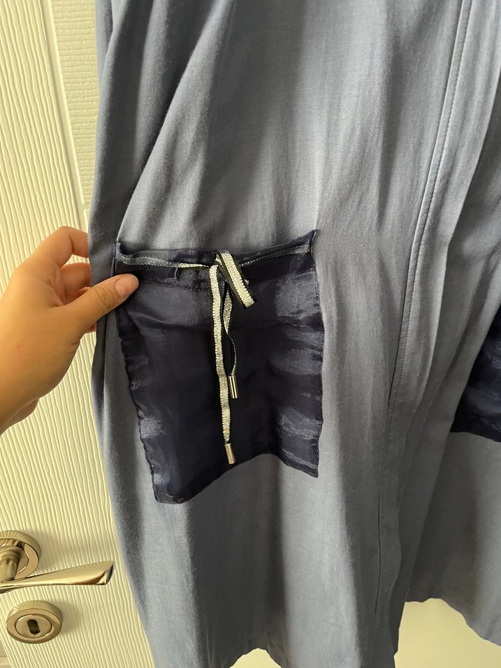 Mavi lacivert Uzun Kapüşonlu Kadın Yağmurluk - Görsel 4