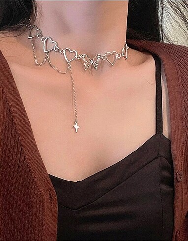 Kalp kelebek detaylı chocker kolye