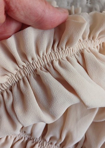 Bej şifon krop  Fırfırlı Bluz - Görsel 5