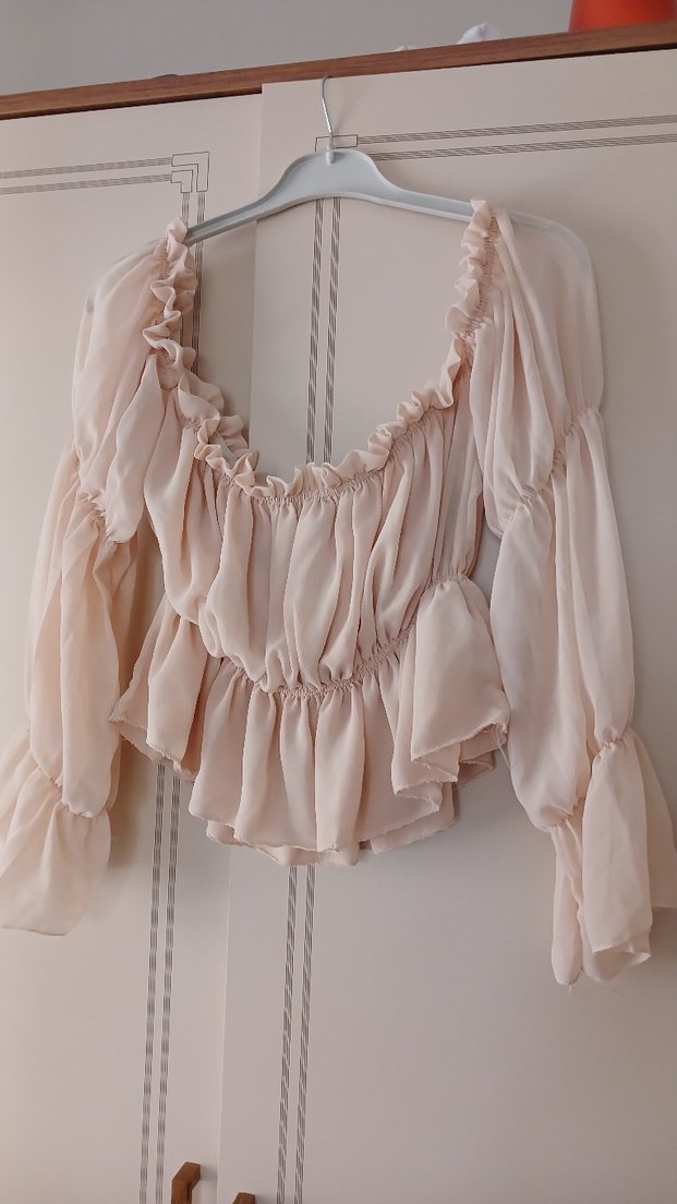 Bej şifon krop  Fırfırlı Bluz - Görsel 4