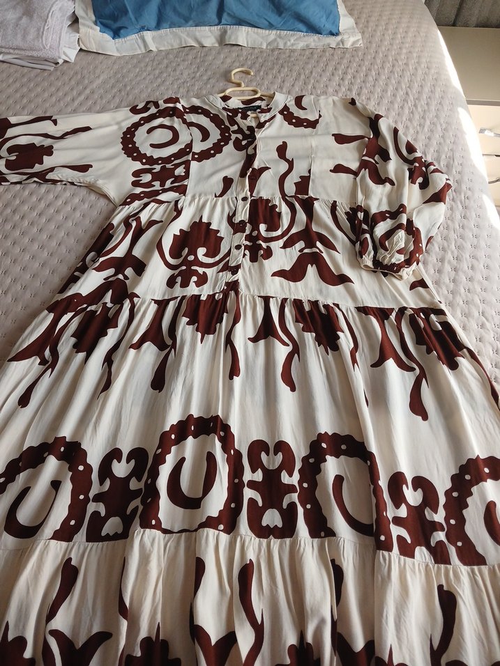 Bohem Tarzı Uzun Kahverengi Desenli Elbise - Görsel 4