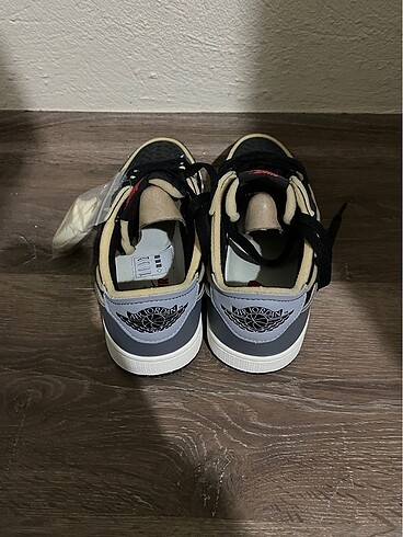 Air jordan 1 low og ex black smoke grey - Görsel 3