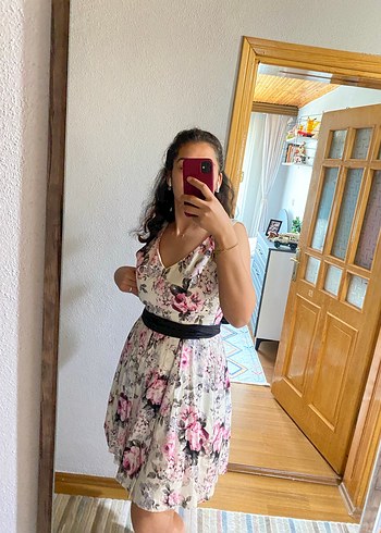 Pembe Çiçekli Kemerli Mini Elbise - Görsel 6