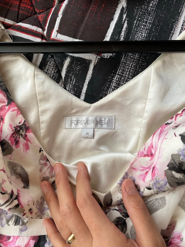 Pembe Çiçekli Kemerli Mini Elbise - Görsel 3