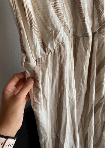 Bej Keten V Yaka Drapeli Uzun Elbise - Görsel 3