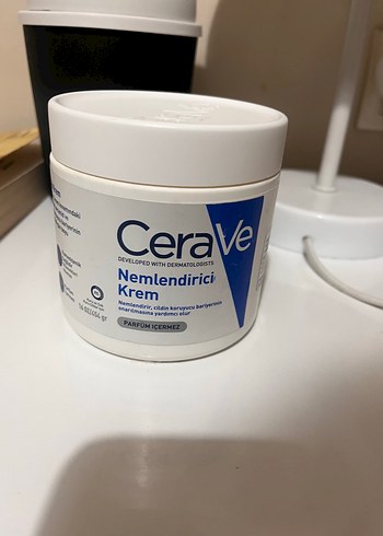 CeraVe Nemlendirici Krem Parfümsüz