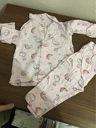 Pijama takımı