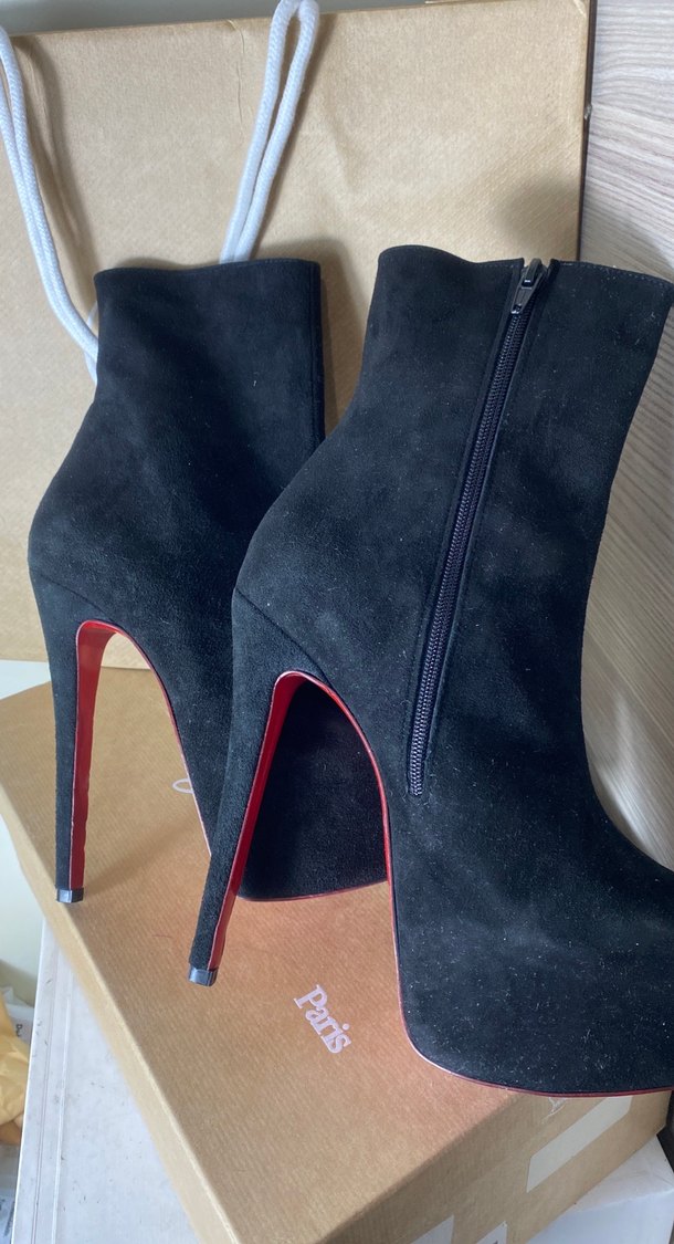 Siyah Süet Stiletto Topuklu Kadın Bot - Görsel 5