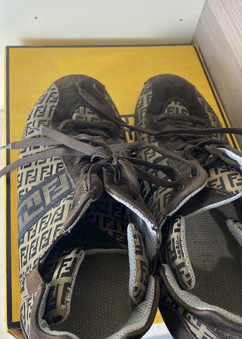 Fendi Kahverengi Spor Ayakkabı - Görsel 2