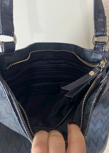 Fermuarlı Mavi Desenli Kadın Çanta - Görsel 4