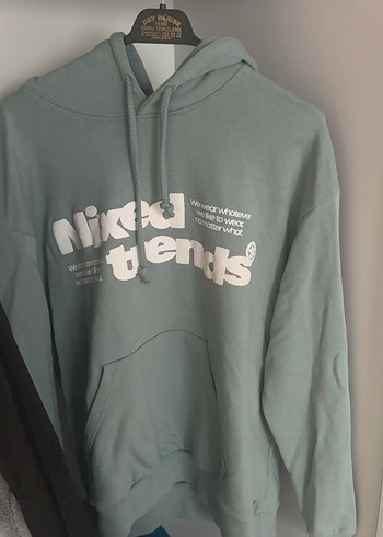 yeşil Kapüşonlu Baskılı Sweatshirt - Görsel 2