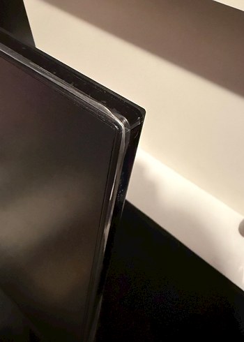 LG Ultra Gear pivot monitör 24 - Görsel 3