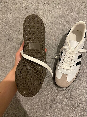 37 Beden Adidas samba spor ayakkabı