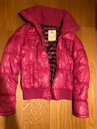 Bershka pembe şişme mont