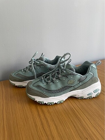 Skechers D?lites