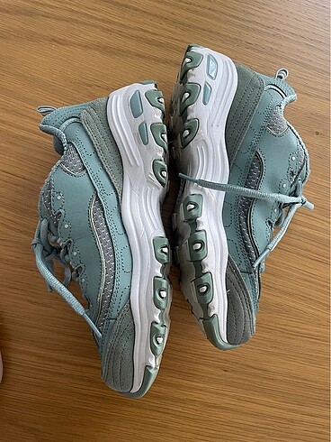 36 Beden Skechers D?lites